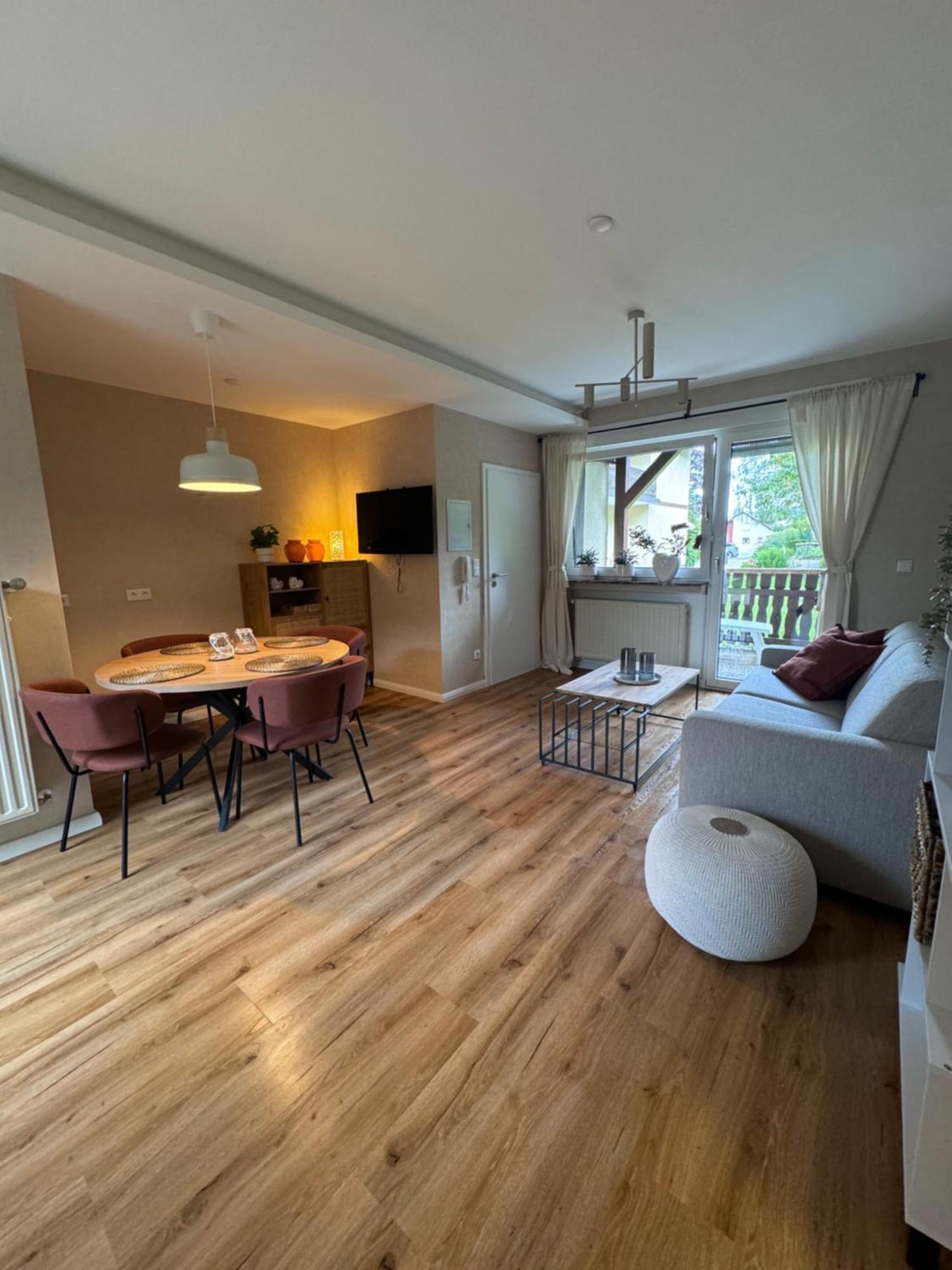 Apartment Zum Aatal Bad Wünnenberg Esterno foto